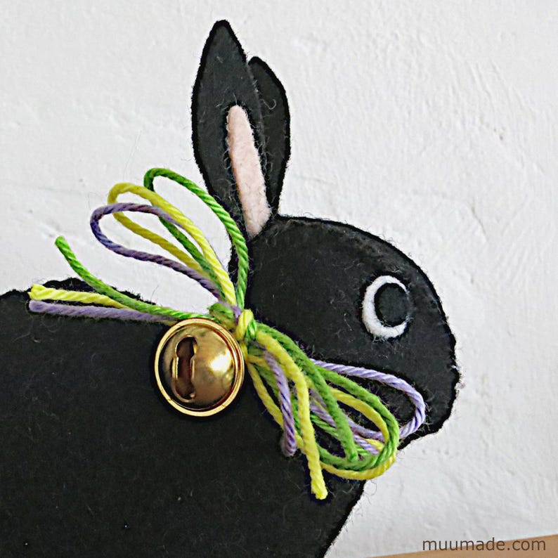 A felt bunny. Its sewing pattern & instructions are available for instant download from muumade.etsy.com.