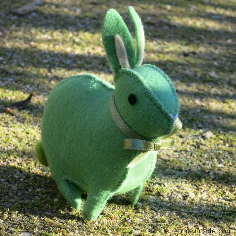 A felt bunny. Its sewing pattern & instructions are available for instant download from muumade.etsy.com.