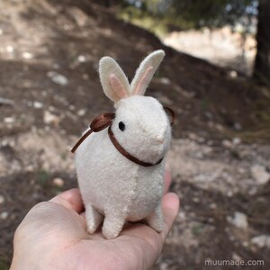 A felt bunny. Its sewing pattern & instructions are available for instant download from muumade.etsy.com.