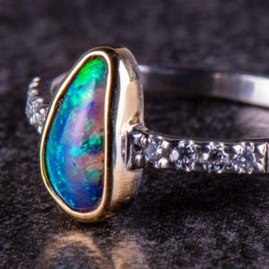Australian Opal 14ct Gold Ring. Size 7.0 US Moissanite Bling Stones