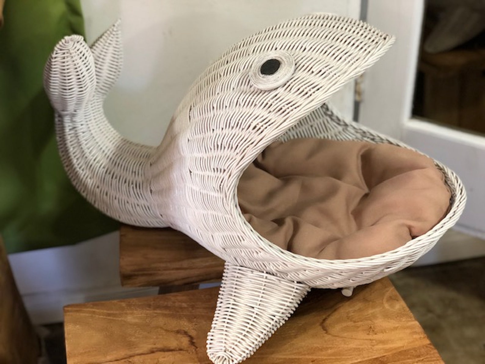 Cat Bed in Natural Rattan Etsy