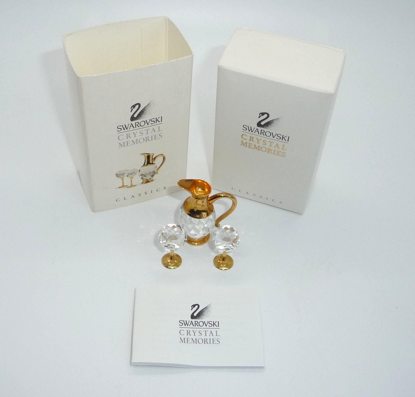 Swarovski Crystal Memories ワインボトルセット Swarovski Picnic Wine Set with Basket Crystal Memories