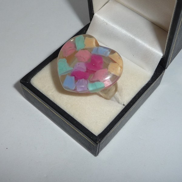 Vintage Sobral Style Heart Shaped Encased Confetti Design Resin Pop Art Ring