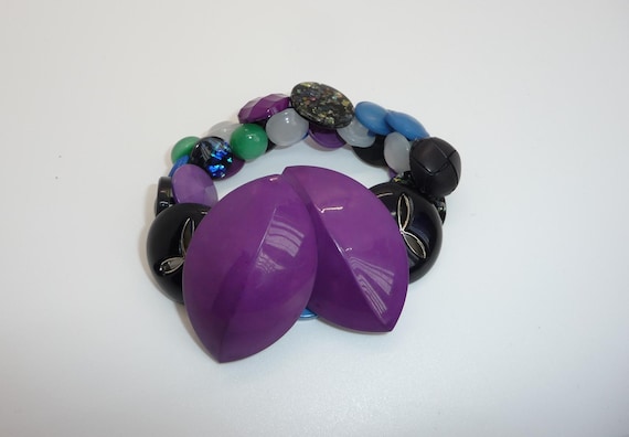 Unique Handcrafted Multi Colour Mixed Vintage But… - image 1