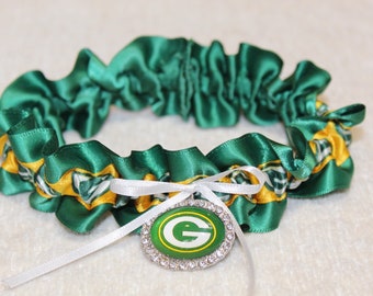 Green Bay Packers football garter
