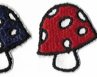 Parche mushroom Toadstool / Iron On Applique / Spotted Mushroom Patch / Kids Patch / Suministros de disfraces