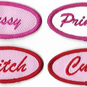 Parches de etiqueta de nombre bordado / Estilos variados / Insignia de hierro en la declaración / Parche de declaración / Parche de vestuario / Parches groseros