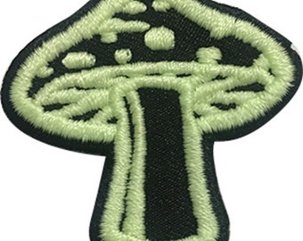 Glow in the Dark Pilz, Fliegenpilz Aufnäher / Bügelbild