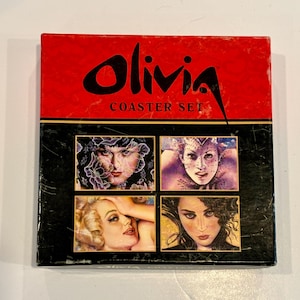Zestaw podstawek Art of Olivia | Asortyment 4 obrazów Pinup | Nowe i nieużywane | 4 podstawki Art z korkowym spodem | Wystrój domu