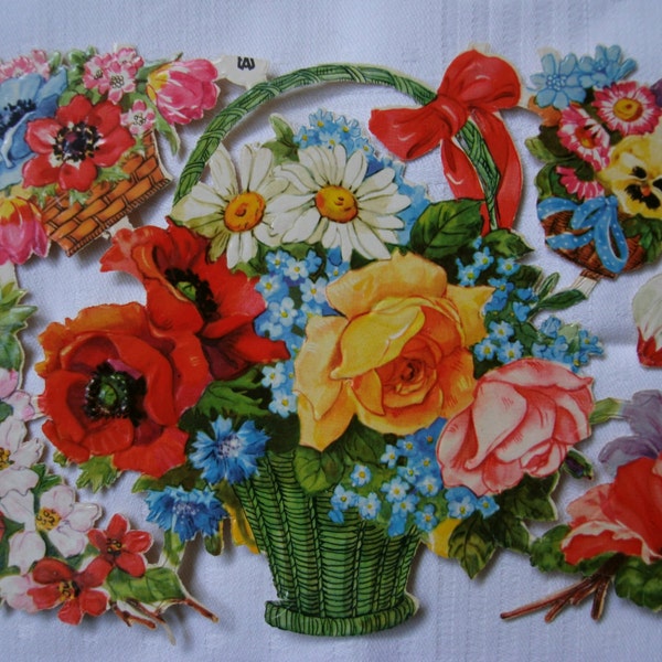 Vintage German Die Cut. Original die cut. Ephemera. Craft supply. Card making.Christmas.Gift . Germany embossed die cut.Scrapbook. Flower