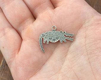 Vintage 925 Sterling Silver Alligator Heart Design Pendant Bracelet Charm
