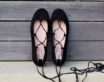 ballet shoes, Black ballet shoes, ballet flats, leather flat shoes, lace up ballet shoes, gladiator ballet shoes, pointy leather pumps