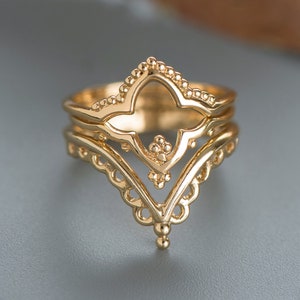 14k Gold Stacking Ring, Set of 3 Rings For Women, V Shape Ring Set, Boho Chevron Rings, Unique Wedding Ring Set, Everyday Ring Jewelry image 4