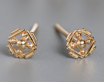 Aretes pequeños de oro, aretes indios, joyería india, aretes pequeños de oro, aretes pequeños para piercings, cuadrados, oro macizo de 14 k