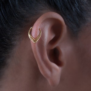 Gold Plated Silver Helix Earring, Women's Piercing Helix, Geometric Daith Ring Piercing, Cartilage, Tragus Ring, Rook Piercing, Gift for Her