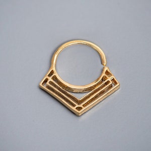 Großer Septum Ring aus 14K Gold, Geometrischer Nasenring, Tribal Boho Style Daith Schmuck, Unisex Piercing, Geschenkidee für Frauen