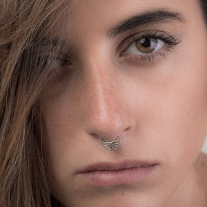 Silver Fake Septum, Faux Septum Ring Silver, Septum Cuff, Indian Septum, Silver Nose Ring, Cartilage Earring, Helix Earring,Piercing Jewelry