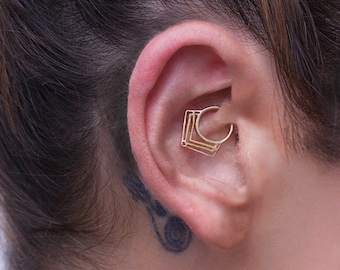 Daith Earring, Daith Piercing, Cartilage Earring, Tragus Jewelry, Helix Hoop, Rook Piercing, Indain Jewelry, 14K Solid Gold, Geometric, 18g