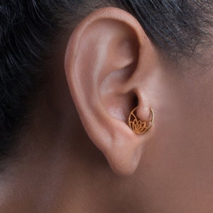 14k Solid Gold Helix Piercing, Lotus Tragus Earring, Rook Piercing, Daith Jewelry, Cartilage Earring, Daith Piercing Ring, Helix Hoop Ring image 4