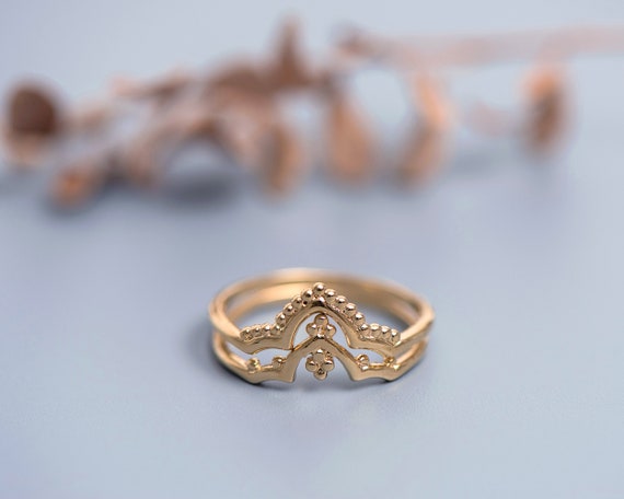indian engagement rings in 22ct Gold | PureJewels UK