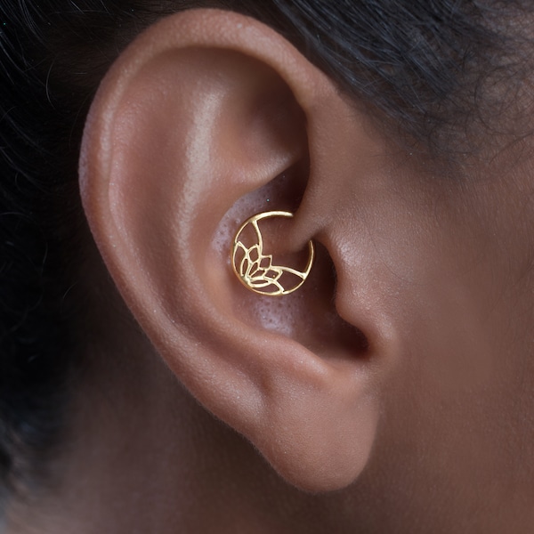 Gold Daith Earring, Piercing Daith, Daith Jewelry, Tragus Ring, Helix Hoop, Rook Piercing, Indain Jewelry, Gold Plated Silver, Lotus, 18g