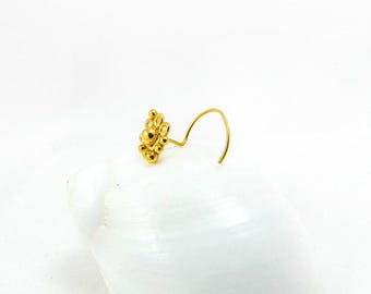 Gold Flower Nose Stud, Boho Nose Piercing, Dainty Piercing Jewelry, Gift for Her
