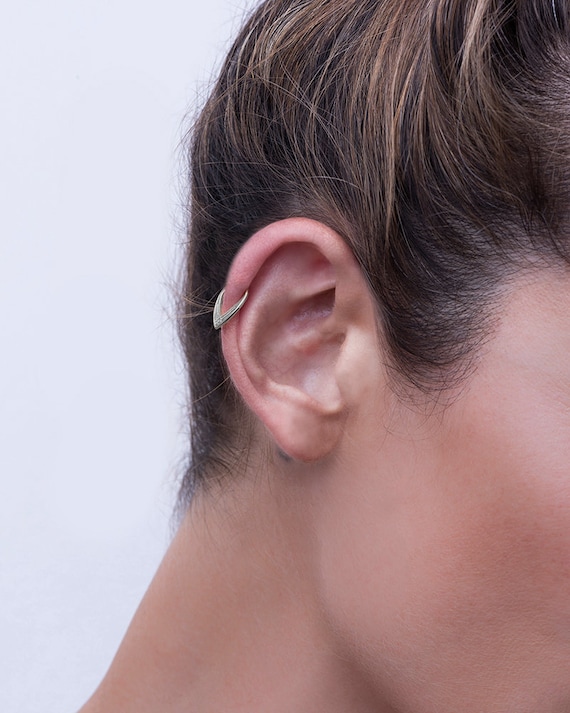 Star Cartilage Hoop, Helix Hoop, Tragus Hoop, Small Hoop Earrings, Little Silver  Cartilage Hoop, Helix Piercing, Hoop Ring, Simple Hoops, B7 - Etsy | Cute cartilage  earrings, Helix piercing jewelry, Earings piercings