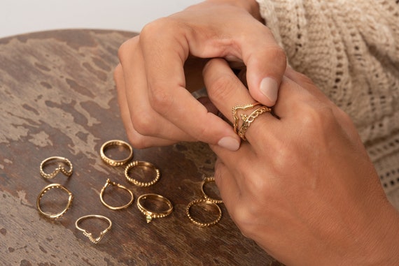 Boho Wedding Rings Set for Women Recycled Gold Rings V Shape