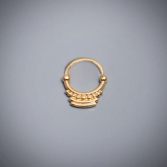 Nose ring hotsell gold jewellery designs