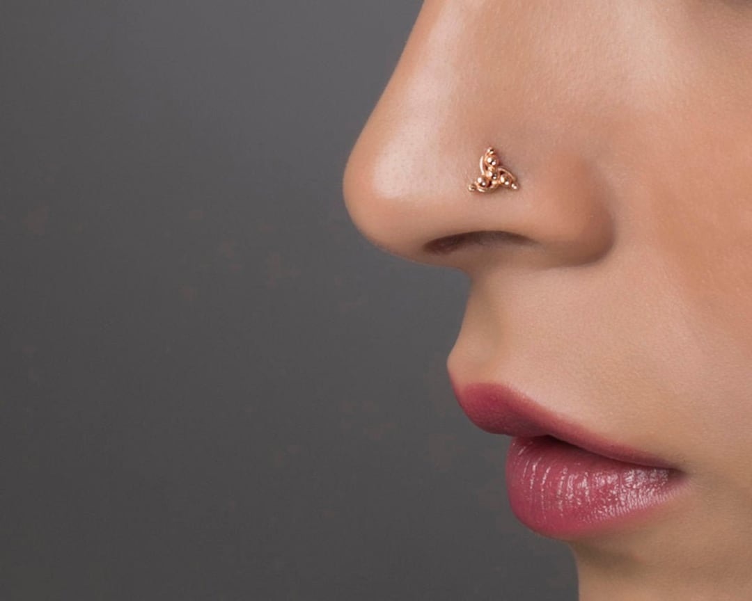 Rose gold nose stud outlet