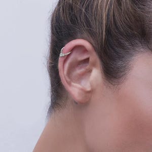 Helixoorbel, piercing-helix, zilveren helix, helixoorbel hoepel, kraakbeenoorbel, Daith-oorbel, torenpiercing, geometrische piercing, 18 g
