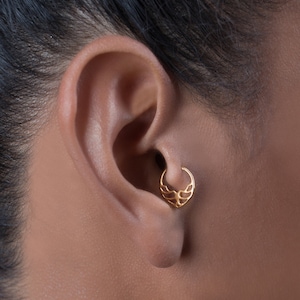 14K Solid Gold Tragus Earring, 18G Tribal Helix Daith Piercing, Indian Style Ring, Gift For Her