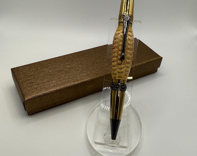 Corn Cob Ink Pen: One-of-a-Kind Gift