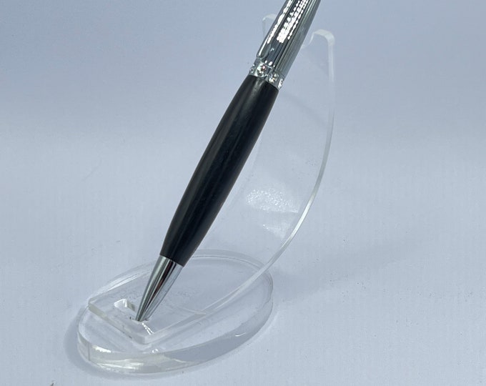 Beautiful Dark Wood Dutchess Pen
