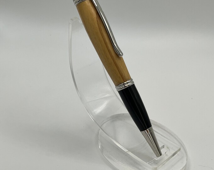 01GC - Beautiful Italian Olivewood Click Pen. Includes free gift box!.