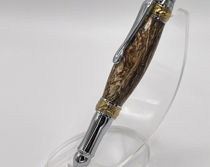 Beautiful Nicely Figured Hemp Step Wood Ink Pen.