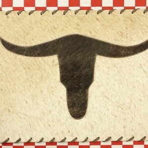 One 17&quot;x12&quot; cowhide leather plate table mat hair on leather long horn (n)