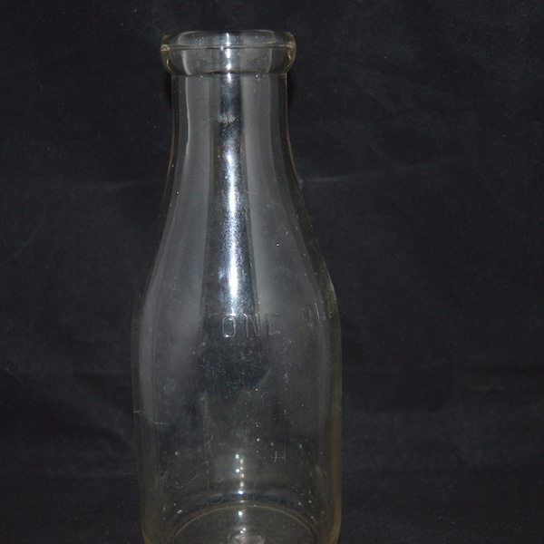 SALE / Milk bottle / one quart / clear / 9" x 3" / bottle / milk / quart bottle / quart / glass bottle / vintage bottle