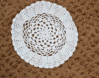 Crocheted doily / round / off-white / 8&quot; diameter / doily / small doily /  8 inch doily / crochet / vintage doily / mid-century / 1950s