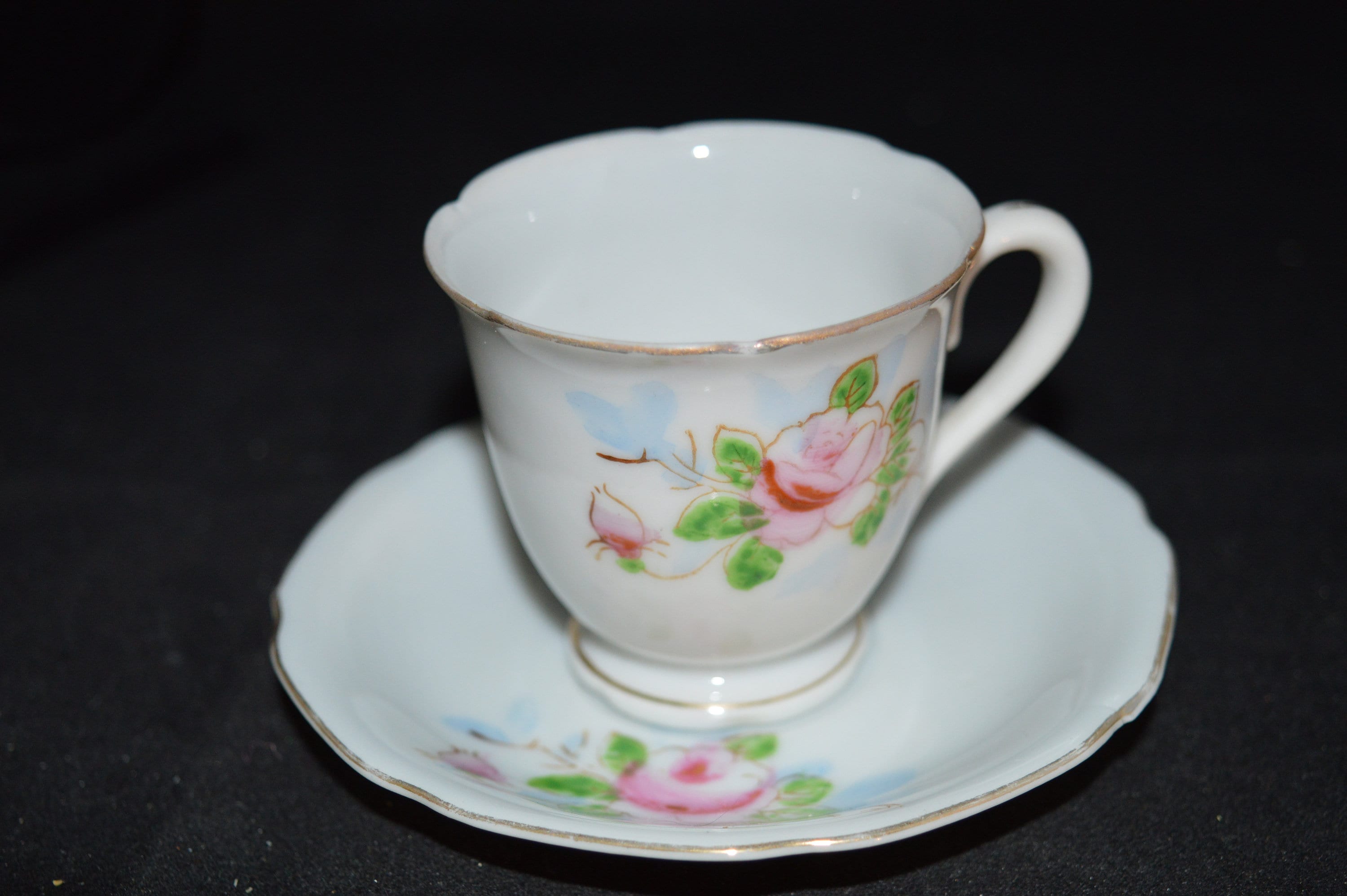 Mini Tea Cup / Pink Floral / Japan / Saucer 4 Diameter / Etsy UK