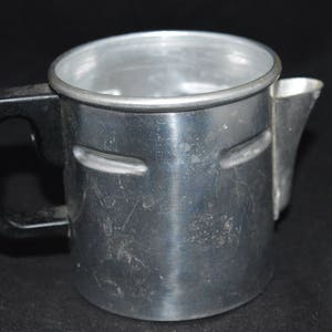 Vintage tin pitcher / creamer / measuring cup / 8 ounces / silver / black handle / tin / pitcher / vintage tin / vintage / tin / kitchen