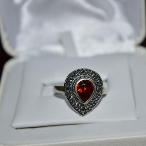 Silver marcasite ring / silver / silver 925 / marcasite / ring / red stone / pear shaped / red / Size 8 / silver marcasite / jewelry / ring