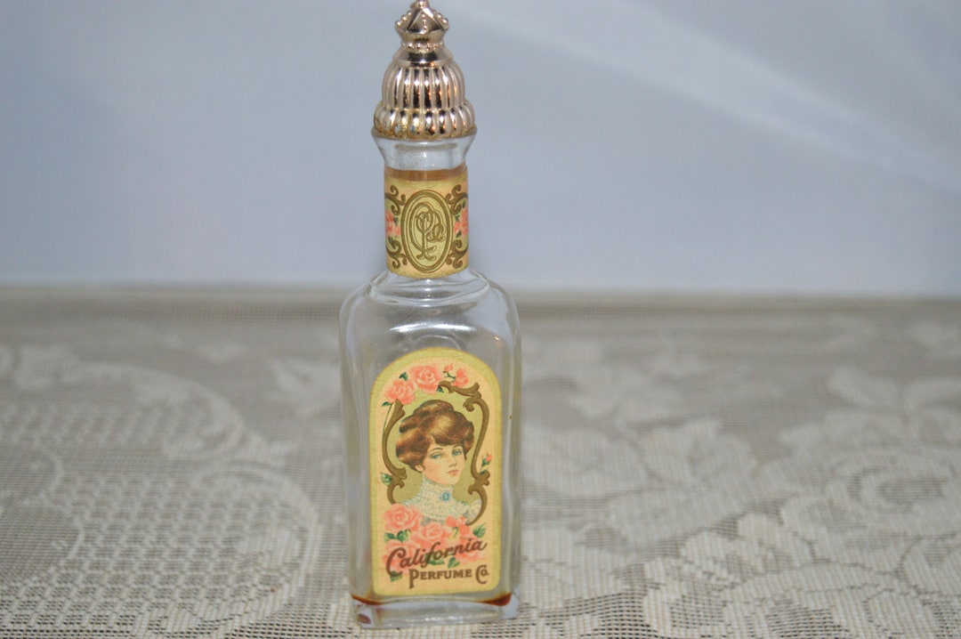 Undeniable Avon 50ml 90’s コロン　香水瓶　激レア エイボン AVON ANNIVERSARY KEEPSAKE コロン パフュームボトル