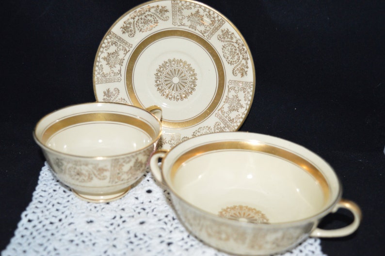 Johnson Brothers / Dinnerware / Victorian Pattern China/ Etsy