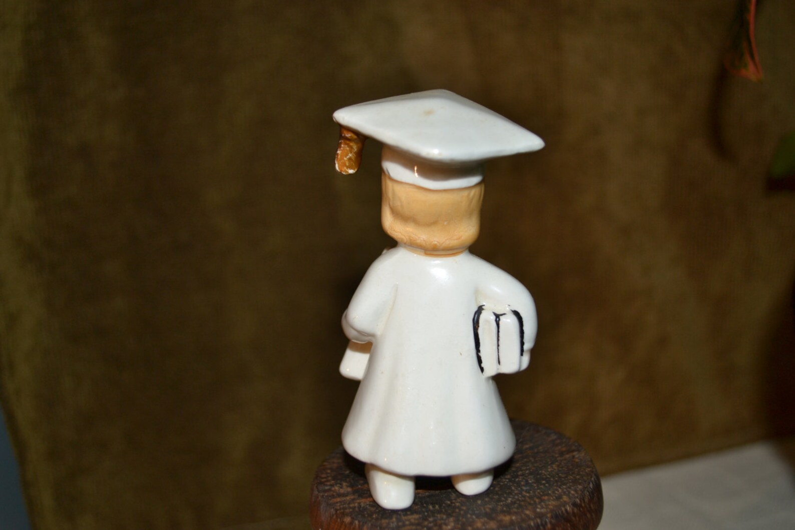 Graduate figurine / girl / dressed in white / cap and gown / Etsy