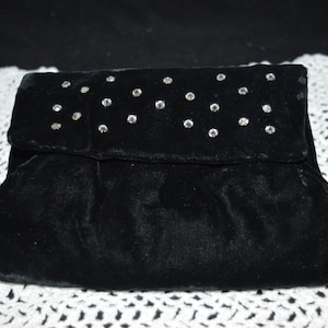 Black Velvet clutch / purse / clutch / black velvet / rhinestone clutch / evening bag / vintage evening bag / vintage clutch / velvet