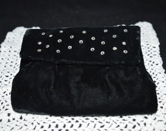 Black Velvet clutch / purse / clutch / black velvet / rhinestone clutch / evening bag / vintage evening bag / vintage clutch / velvet