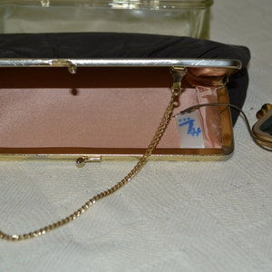 Brown crepe / Harry Levine / purse / USA / gold trim / chain strap / brown / crepe / HL / gold / chain / purse / clutch / evening bag image 2