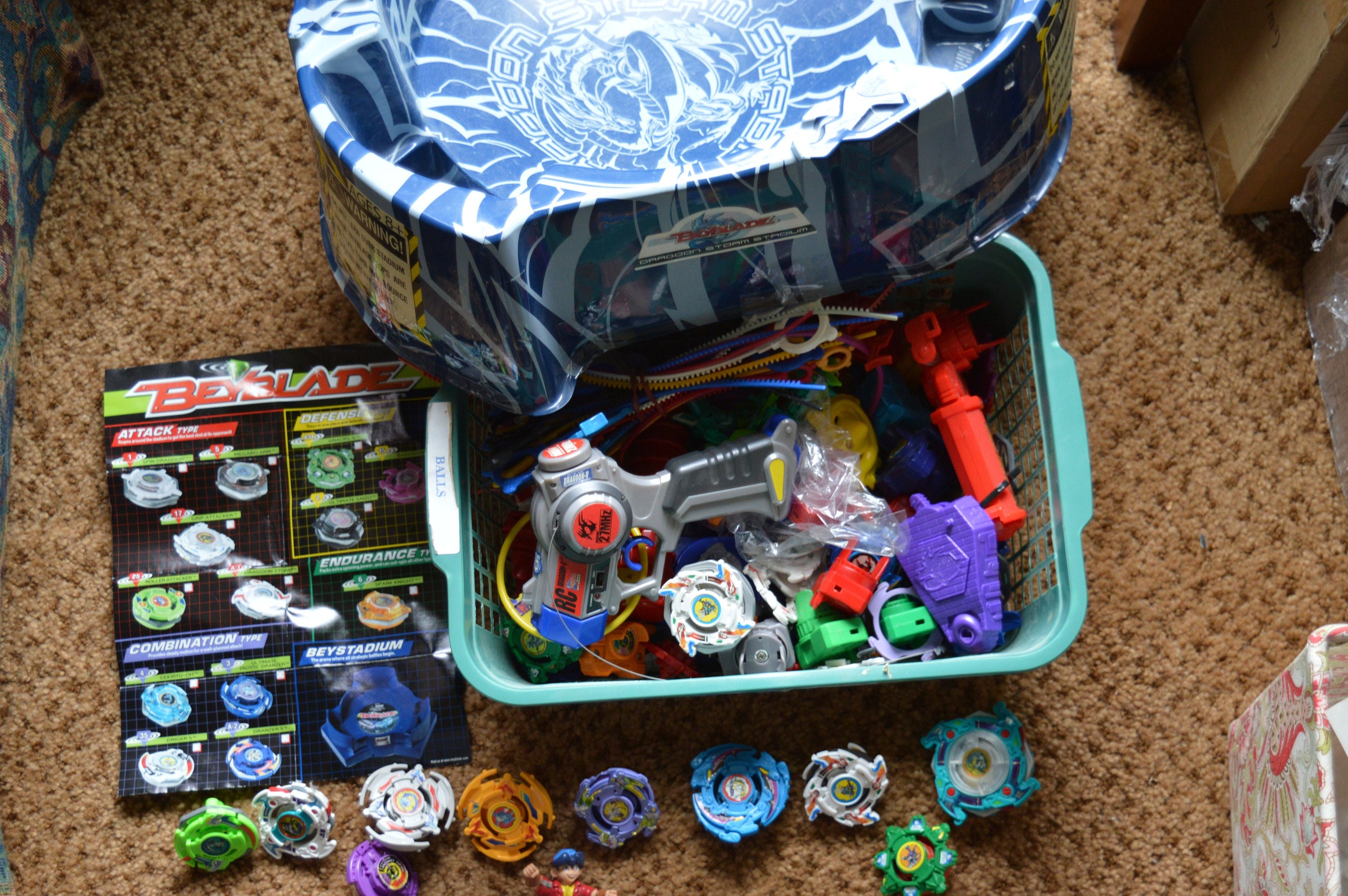 Beyblade Tops / Basket / / piezas - España