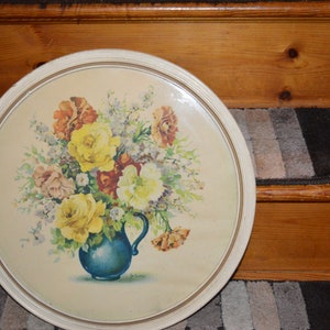 Circle floral print / Jo Roelofs / 1930s-40s / round / yellow / frame / 17" diameter / Good condition / art / art print / floral print